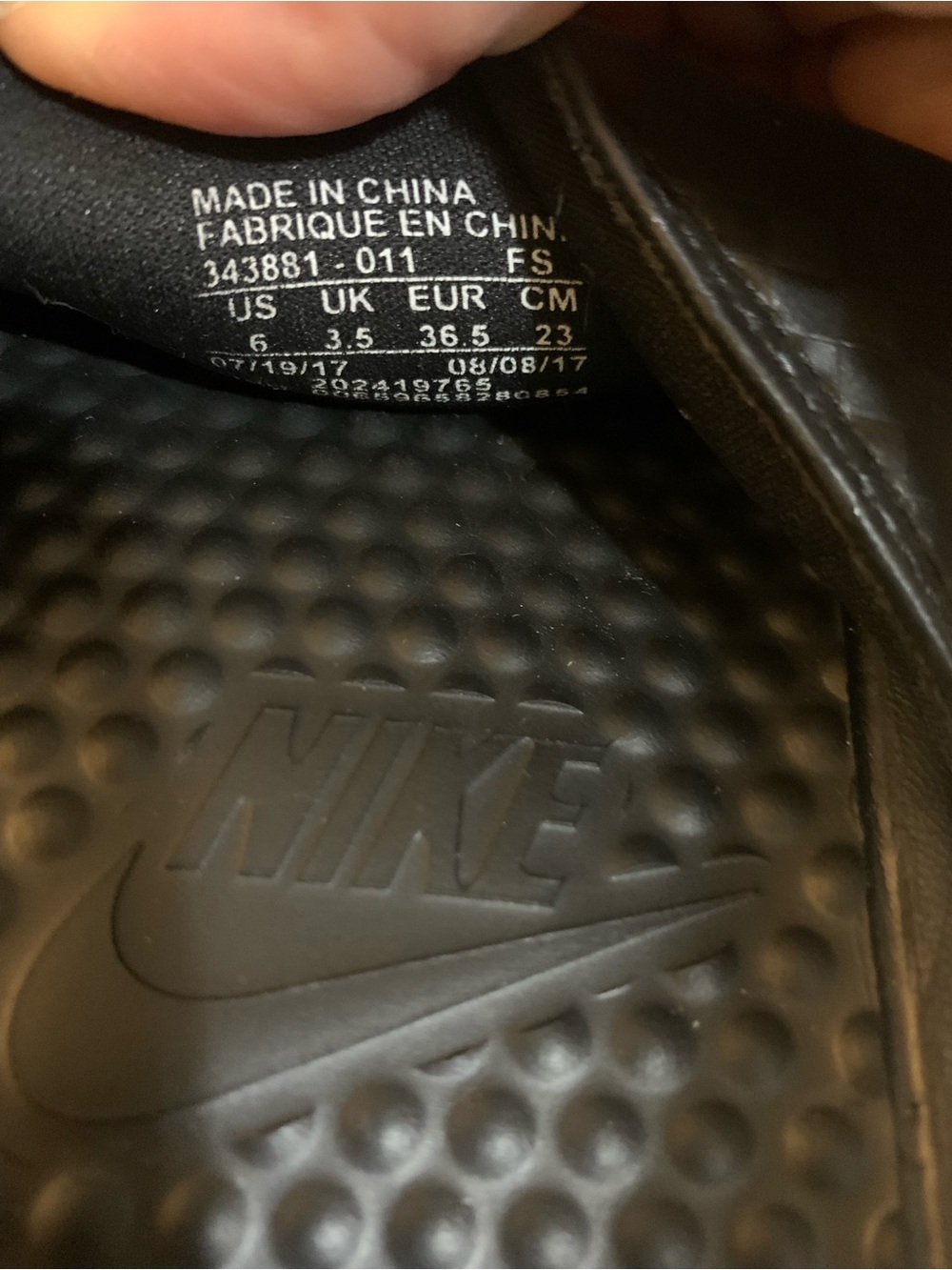 Nike Slides - Picture 3 of 5